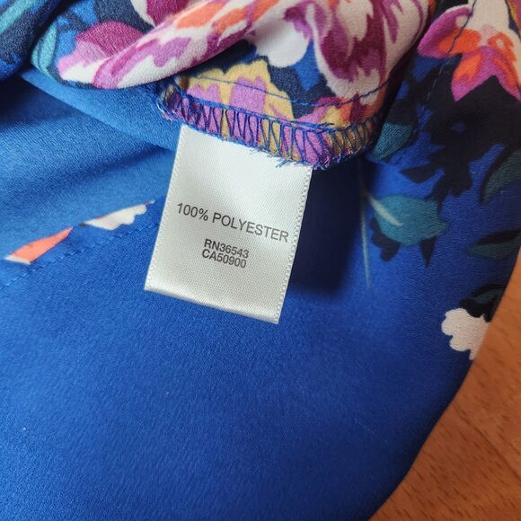 Van Heusen sleeveless blue floral top, Medium - Picture 5 of 7
